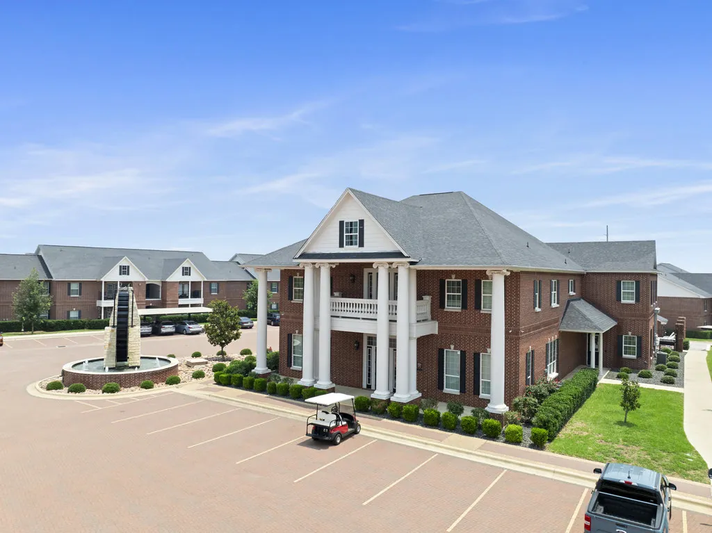 Colonial Crossing photo 11