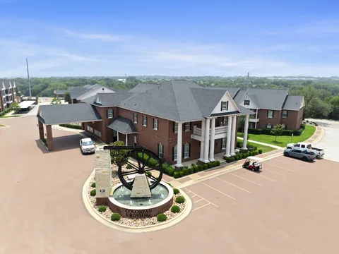 Colonial Crossing photo 9