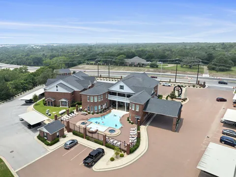 Colonial Crossing photo 18